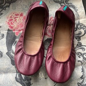 Tieks Burgundy Size 9